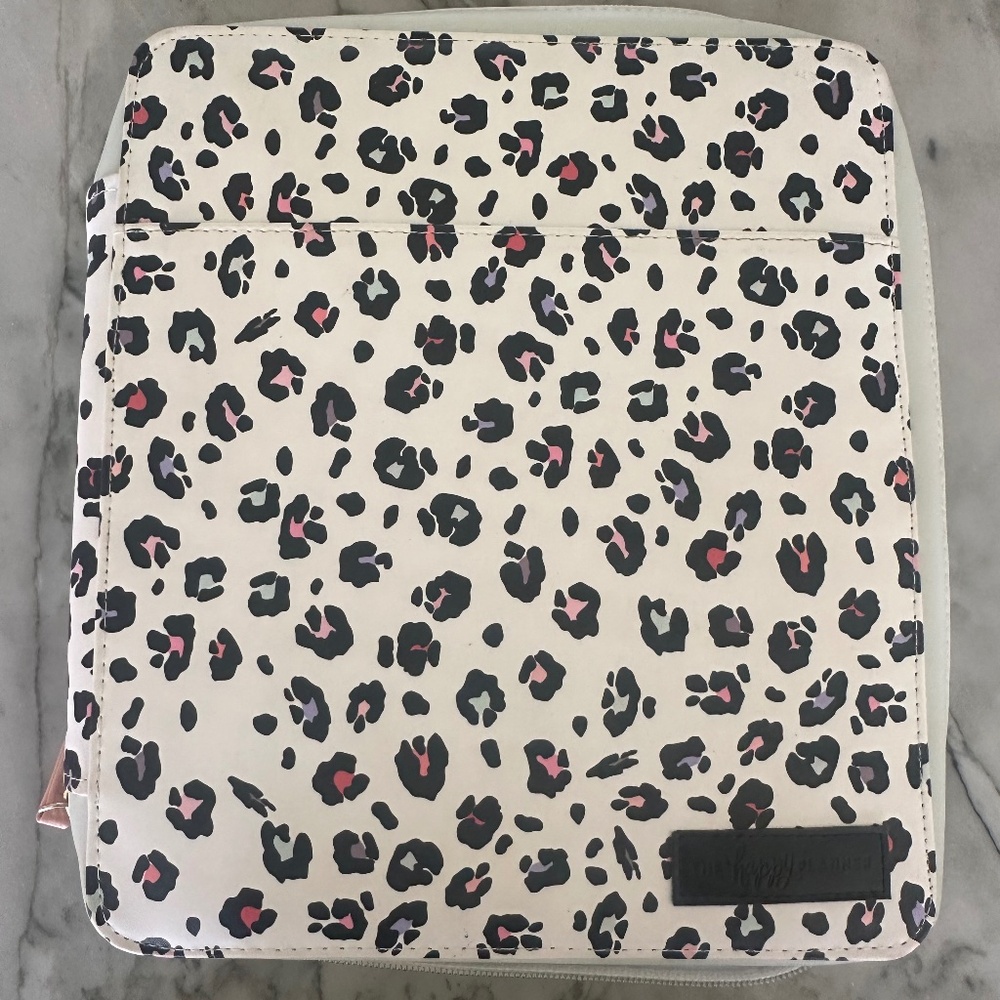 The Happy Planner | Colorful Leopard Classic Planner Zip Folio